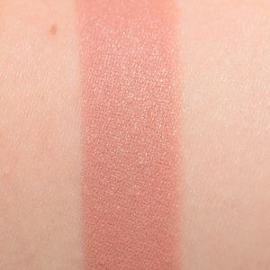 Mac lipstick 💄 605 Honeylove (Matte)